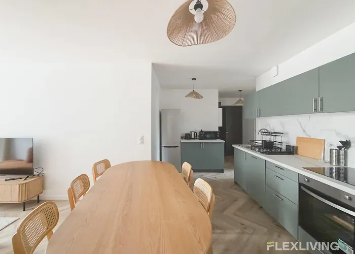 Prázdninový dům Modern In Spacious T7 In 20 *